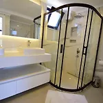 Luxury 4-bed With Private Pool And Jacuzzi * Овачик