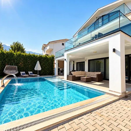 Luxury 4-bed With Private Pool And Jacuzzi וילה Ovacık